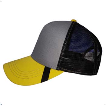 gorra de malla negra con visera curva amarilla y frente gris