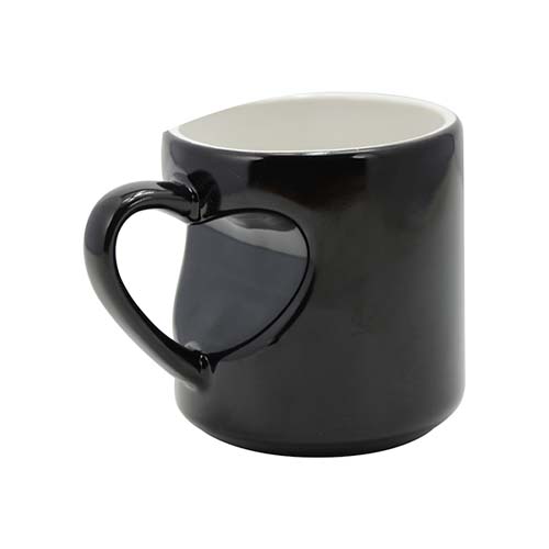 taza mágica de agarradera de corazón