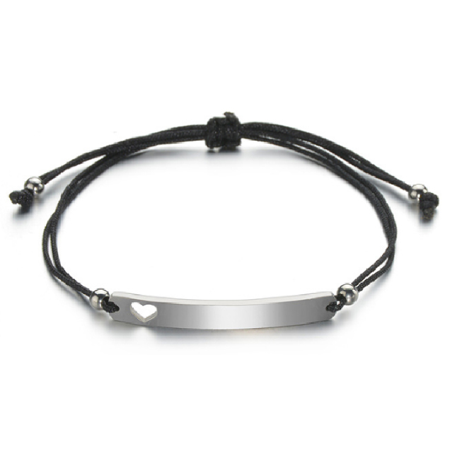 pulsera con cordón negro placa plata con corazón de acero inoxidable